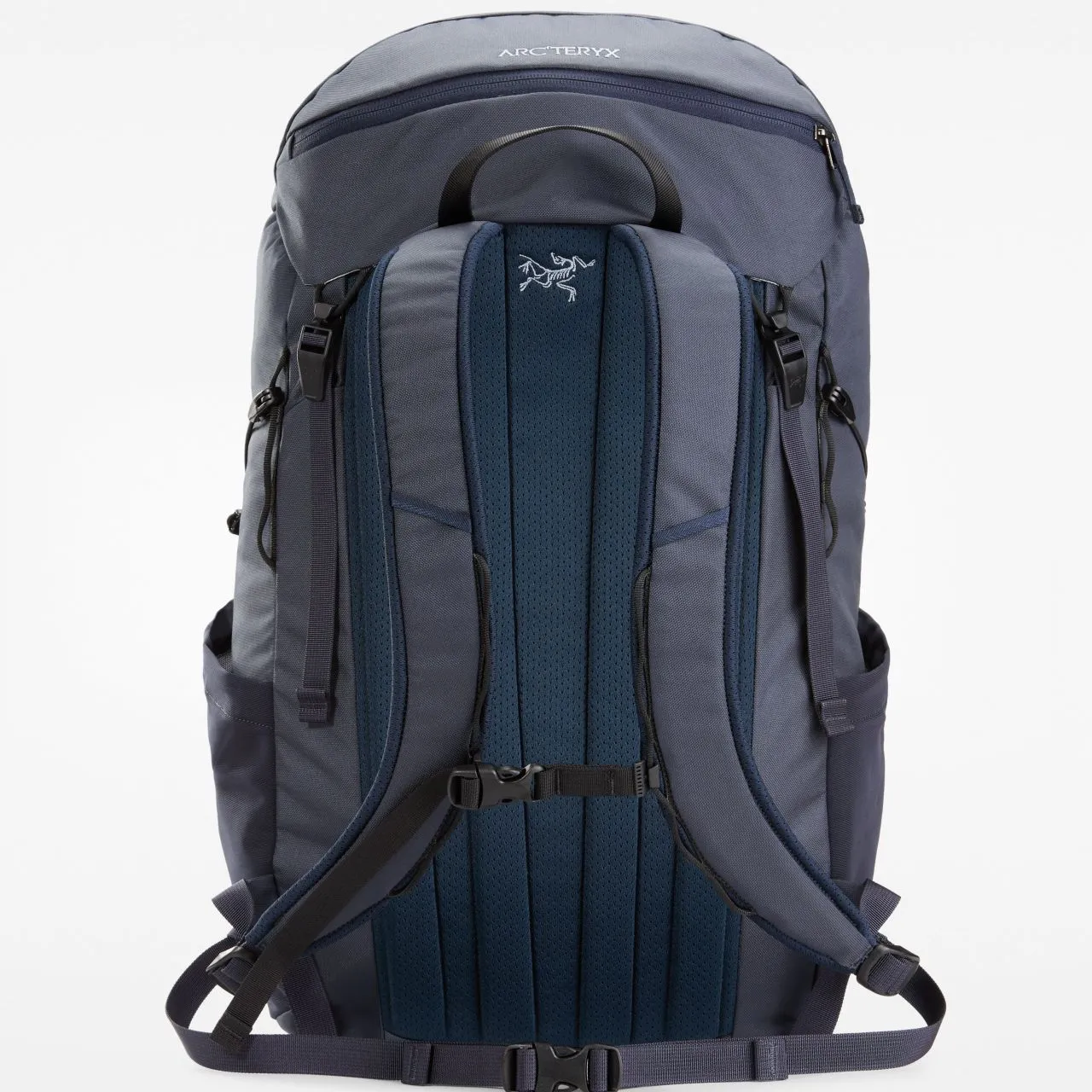 Arc'teryx Mantis 30 Backpack - Image 4