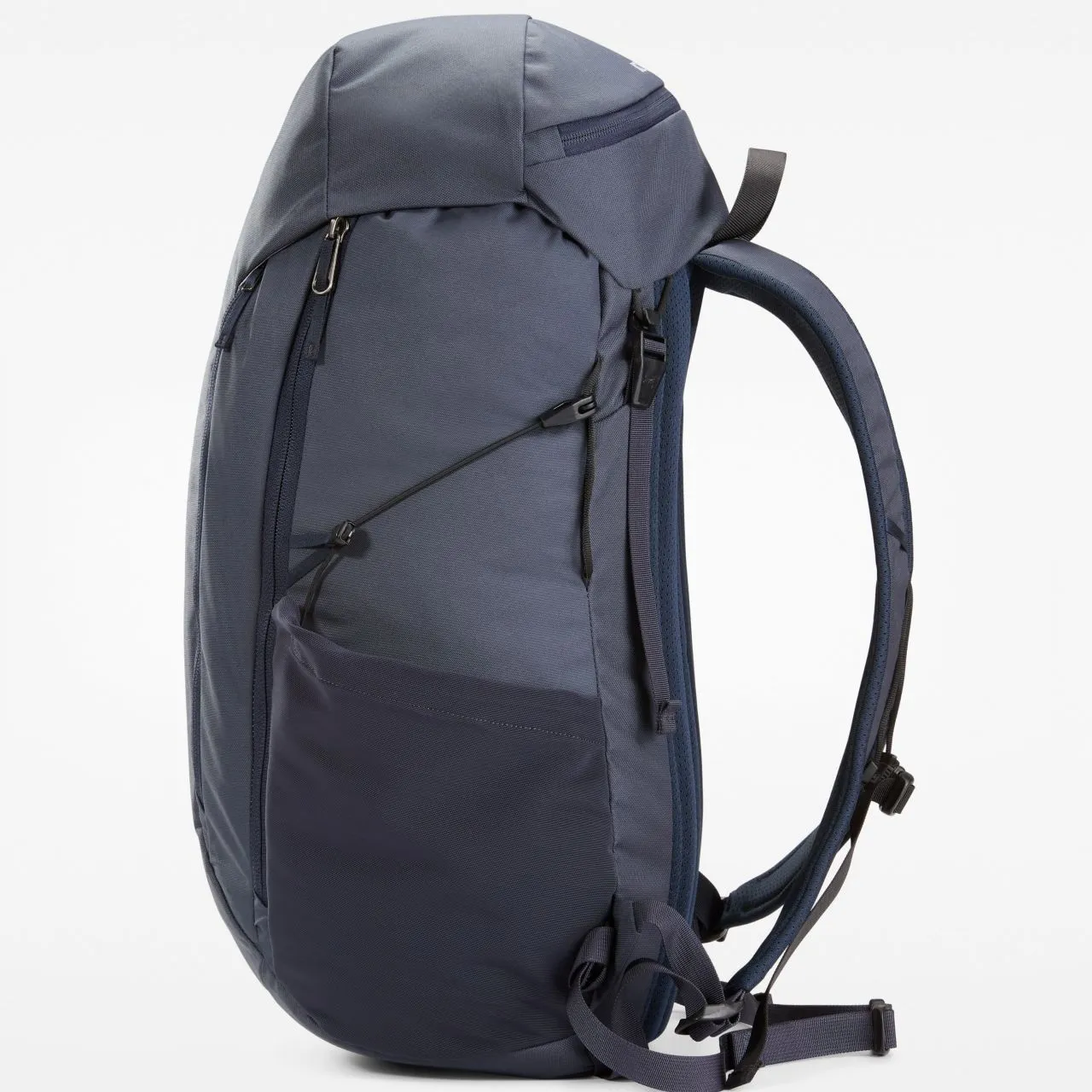 Arc'teryx Mantis 30 Backpack - Image 2